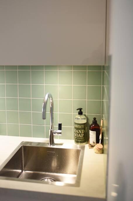 Appartement Moonrise - Plage 50M - Rue Gratuite Сен Мало Екстериор снимка